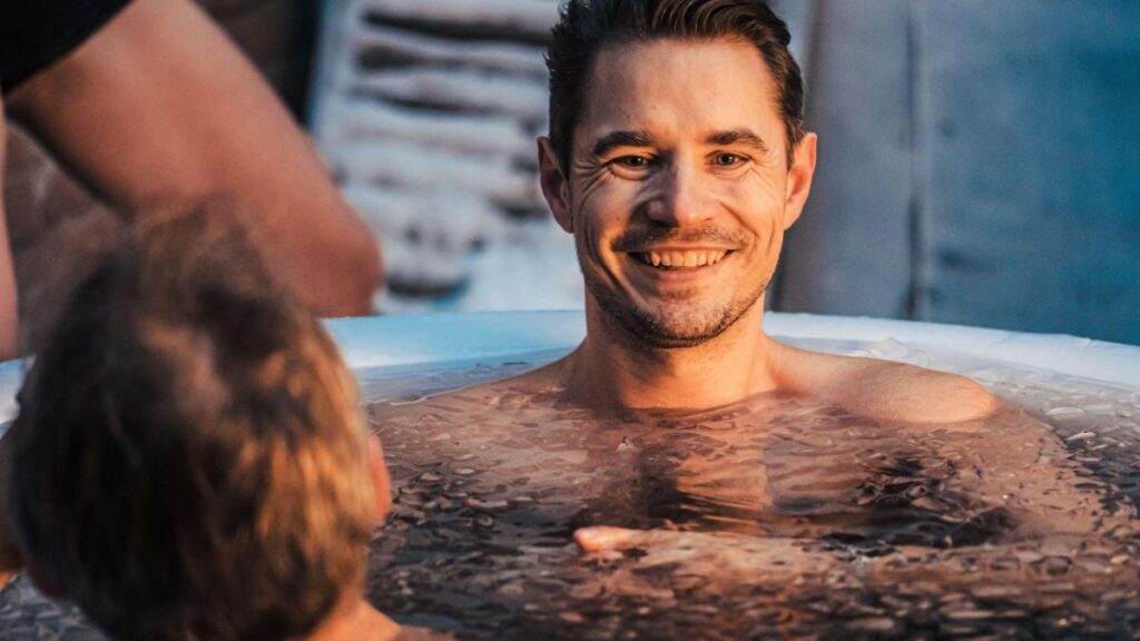 How much ice for ice bath