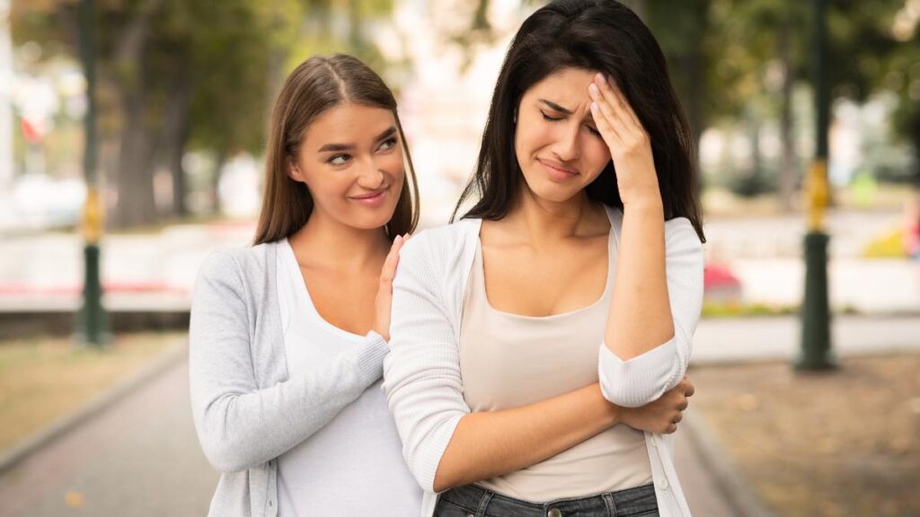 Signs you're dealing with a negative friend