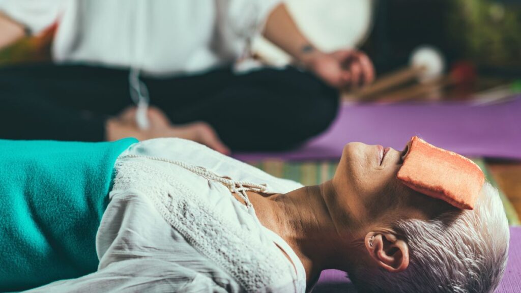 Can I meditate lying down