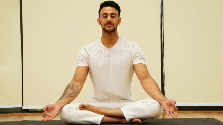 Can Yoga Keep You Young Here is The Truth!