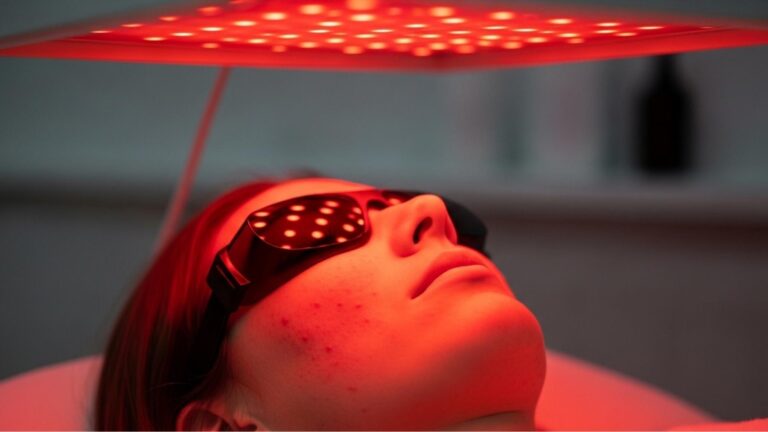 Does Red Light Therapy Help Rosacea What To Expect